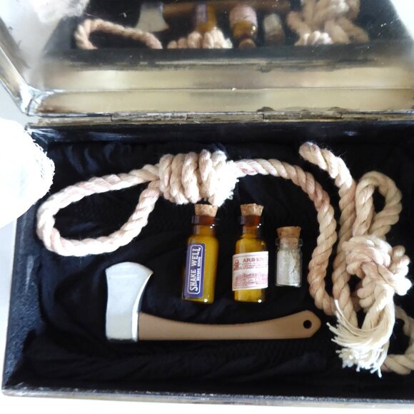 NEW OOAK 9” UNDEAD BRIDE GOTHIC HORROR DOLL PANDORA’S BOX PROP ODDITY - Picture 10 of 15